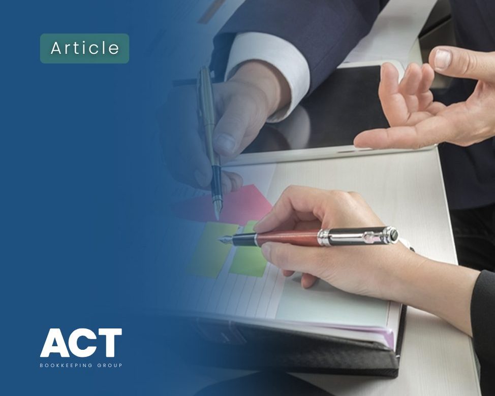 In-House Bookkeeping vs. Outsourced Bookkeeping Services